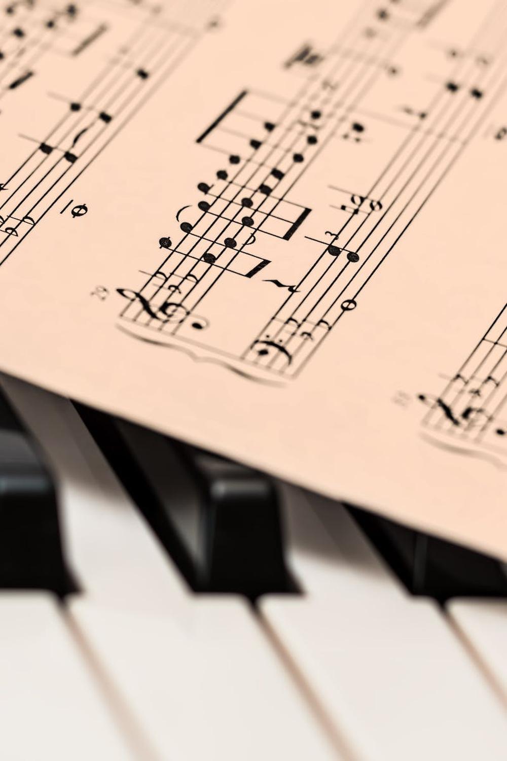 chords_sheet_on_piano_tiles
